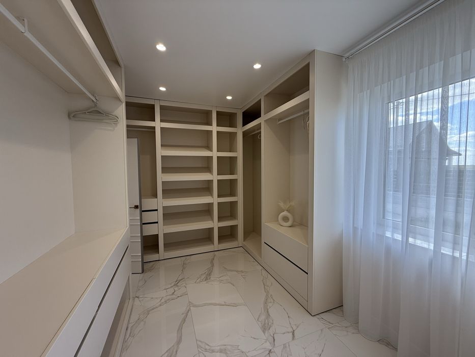 Продаж класного 3к будинку біля Рівного!