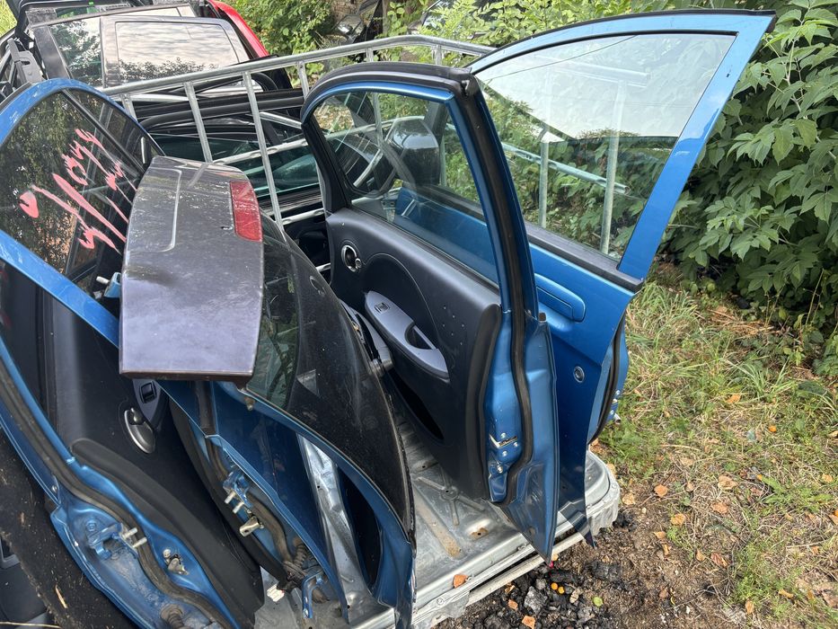 Двері Пежо ІОН Peugeot ION citroen c zero mitsubishi mev