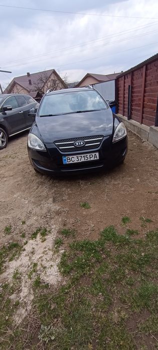 Kia ceed 1.4 бензин, 2009