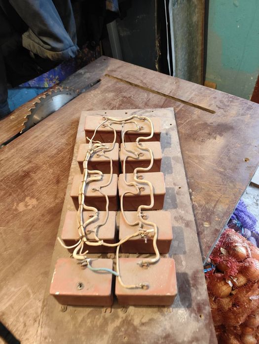 Продам циркулярку. Станок бензопилу