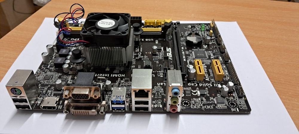 Asus AM1M-A + Sempron 3850