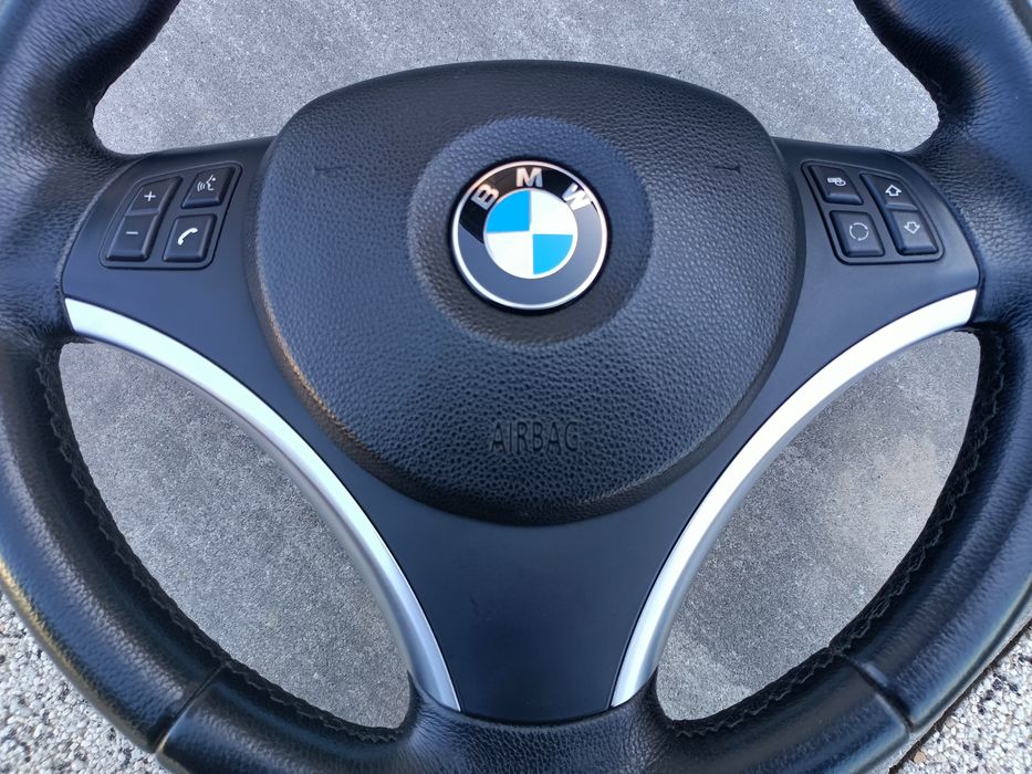 Kierownica Msport z multifunkcją BMW E90 E91 E92 E93 E87 E81 E82 E88 X