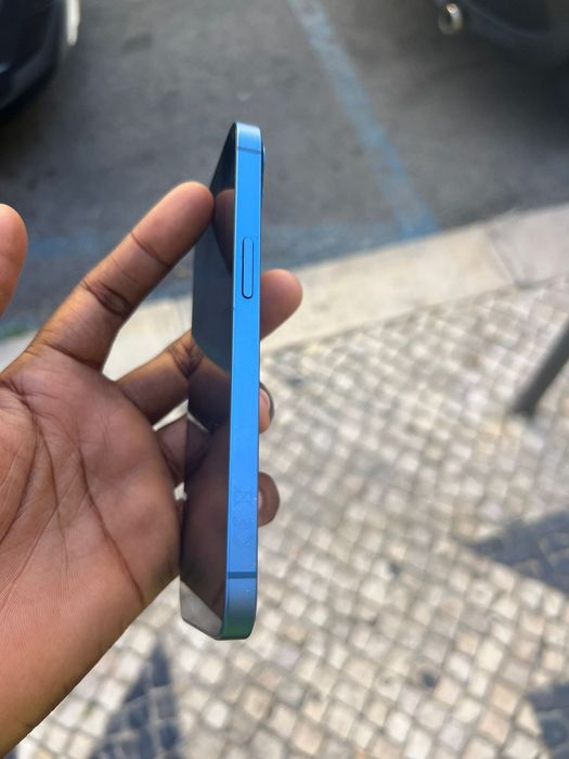 iPhone 13 novo 128gb