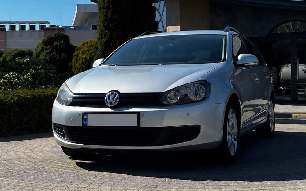 Автомобіль Volkswagen golf 6 Variant 1,6 TDI 2011