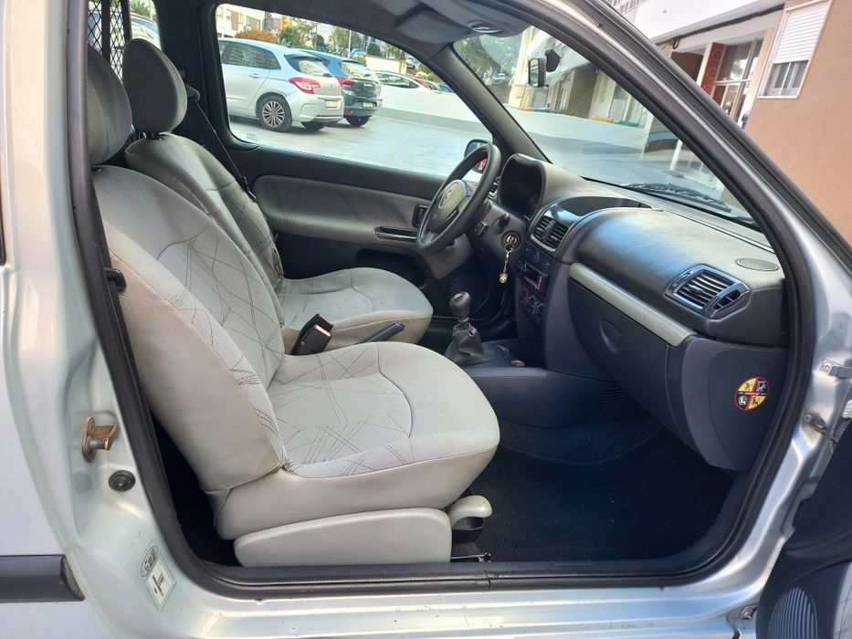 Renault clio 1.5 DCI full estras