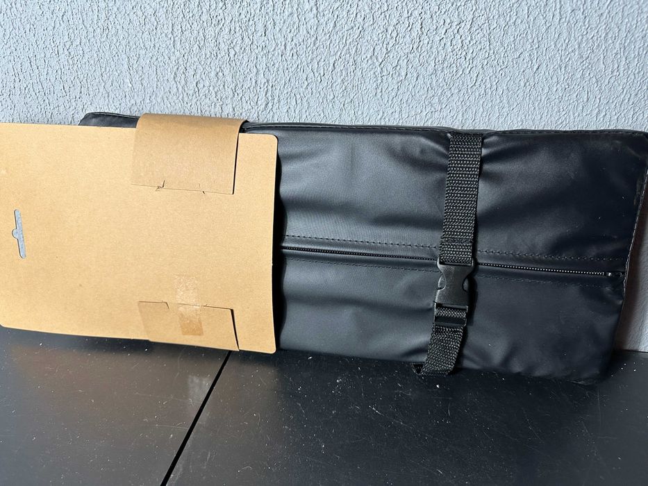 Poduszka na bagażnik rowerowy Hoodie Cushie (czarna) - Węższy model