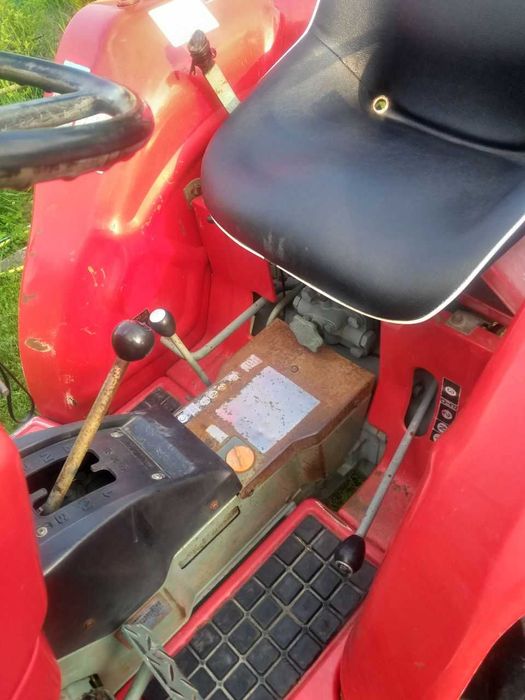 Трактор Yanmar Японія