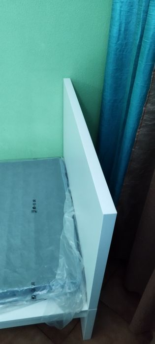 Cama de solteiro nova + colchão