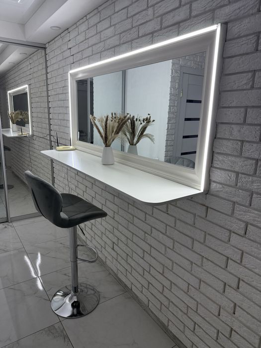 Аренда для бровіста, візажиста в сучасній студії. Центр міста