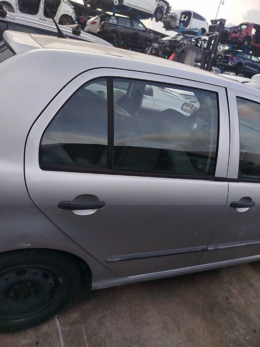 Porta trás direita SKODA Fabia I Hatchback (6Y2)
