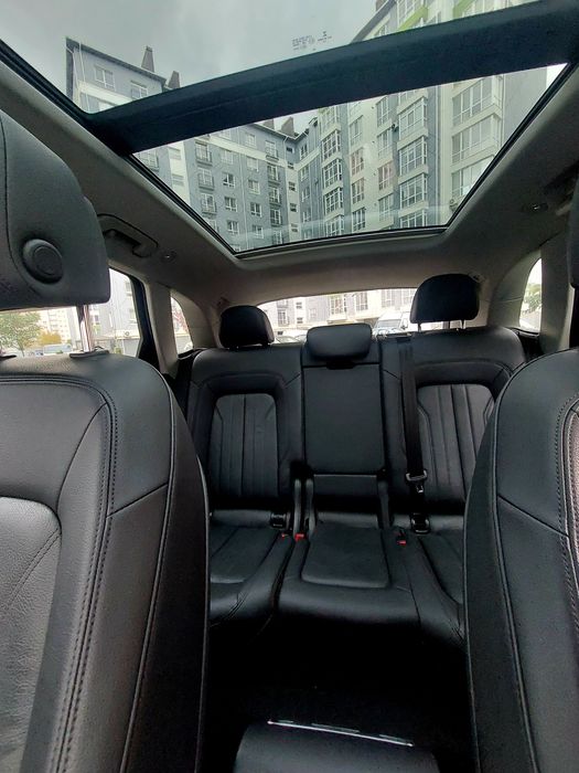 AUDI Q5  Premium  plus  2.0  2018