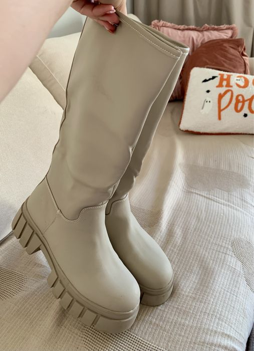 Trapery kozaki beżowe deezee