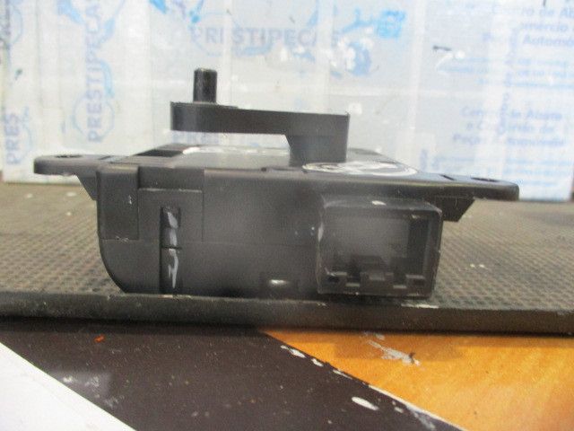 Motor da comporta da sofagem HYUNDAI i10 (PA)