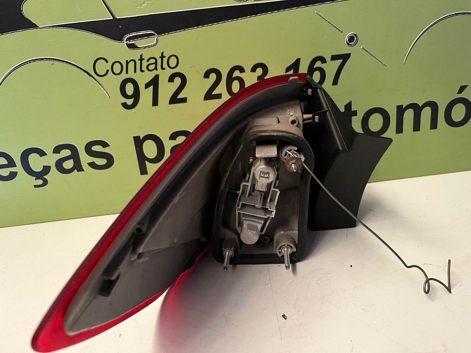 FORD MONDEO IV BREAK FAROLIM ESQUERDO - FT140
