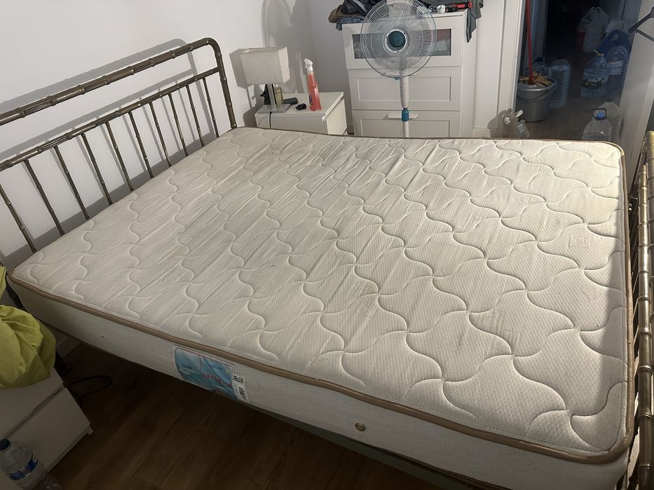 Cama Casal + Colchão