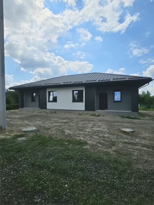 Продаж Будинку Дуплекса
