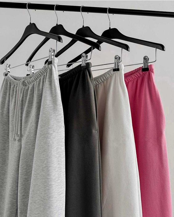 Жіночі спортивні ШИРОКІ штани (без затяжок) на резинці двунитка