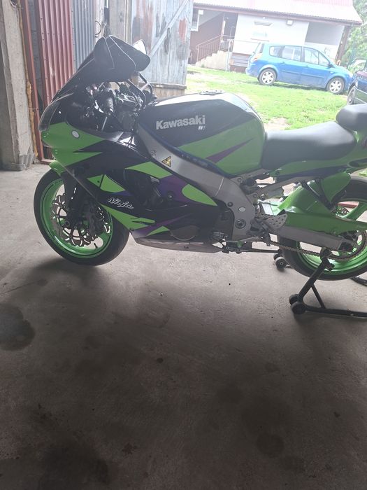 Kawasaki  ZX9R 2001r