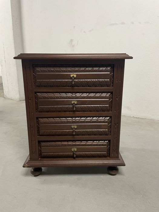 Mesa de Cabeceira Vintage
