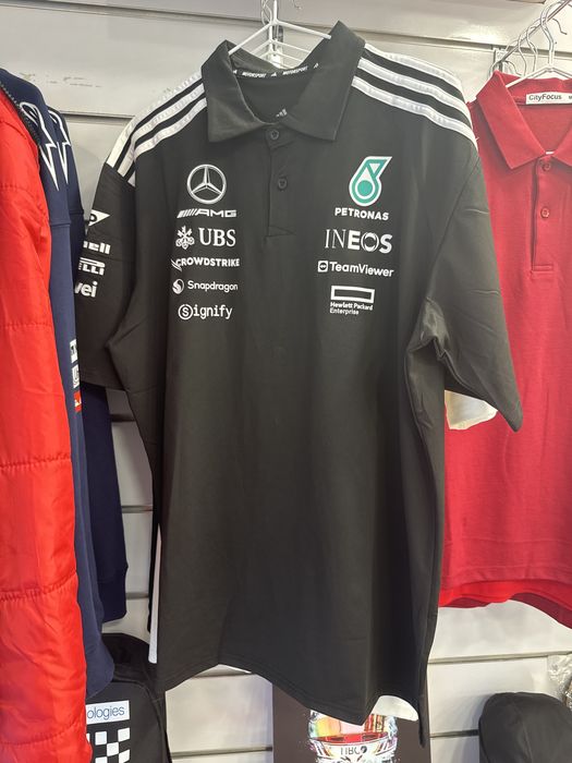 Polos e T-shirts AMG Petronas