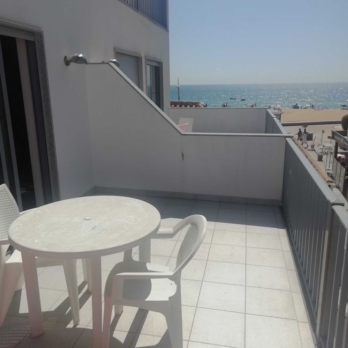 T0+1 na 1a linha da praia ar condicionado