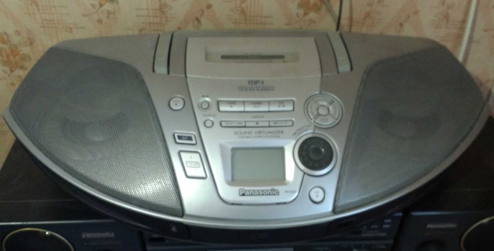 Музичний центр LG