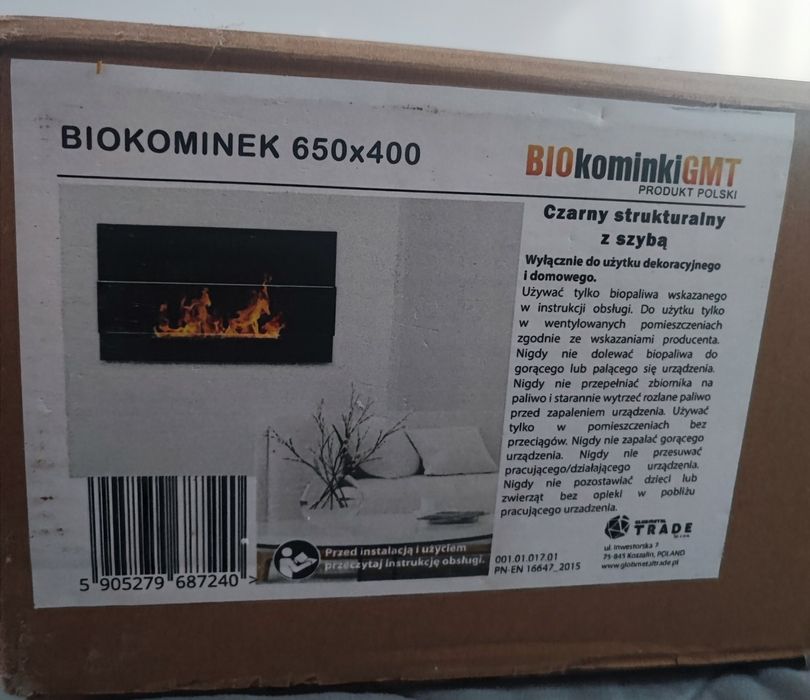 Biokominek 650x400 czarny mat z szybą