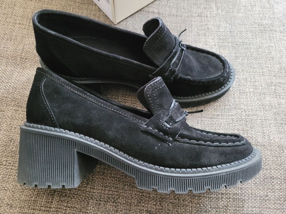 Półbuty Lasocki skórzane r.40