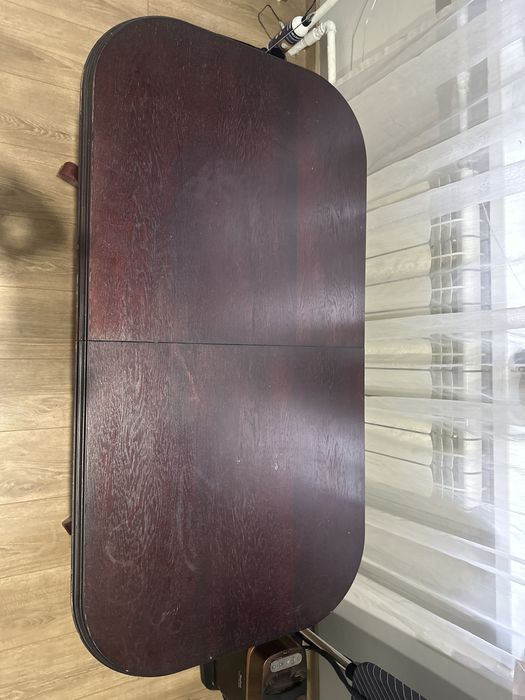 Stół owalny rozkladany