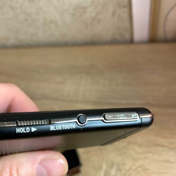 Портативний МР3 плеєр Sony Walkman NWZ-A829 16GB Bluetooth