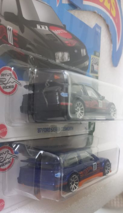 Conjunto 2 , 87 Ford Sierra Cosworth Hot Wheels