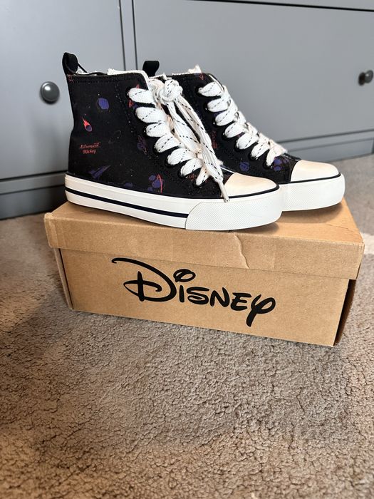 Nowe trampki Disney r30