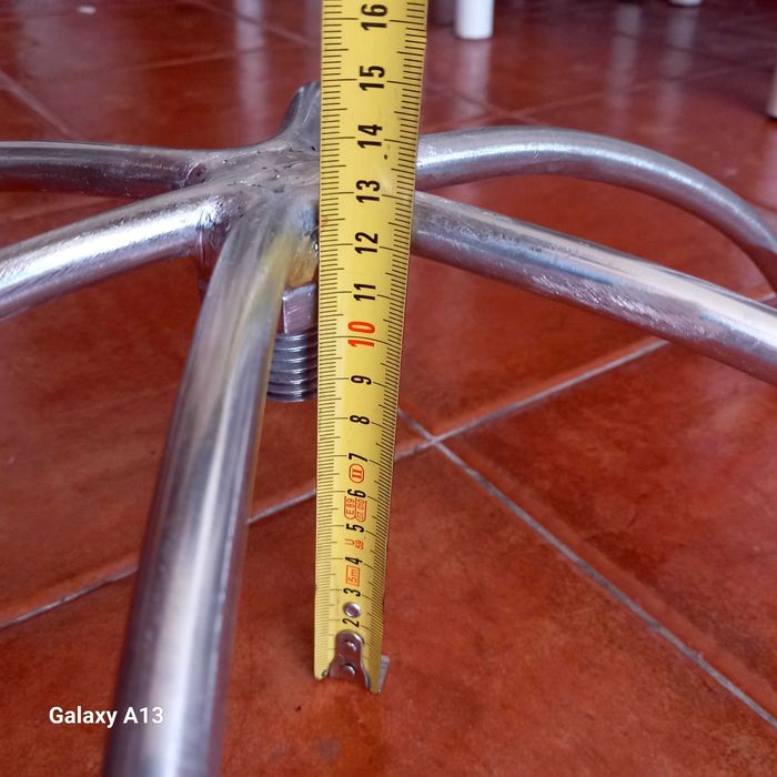 Ferro , ancora para a pedra