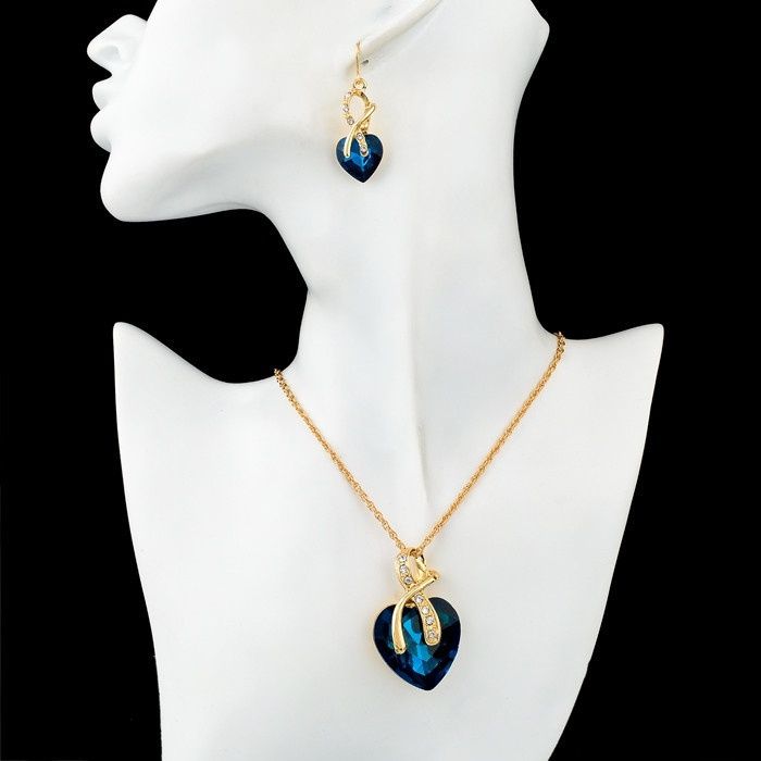 Conjunto de jóias "Coração de cristal Azul"