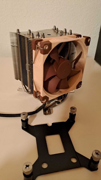 DIssipador para CPU Noctua NH-U9S compatível com Intel