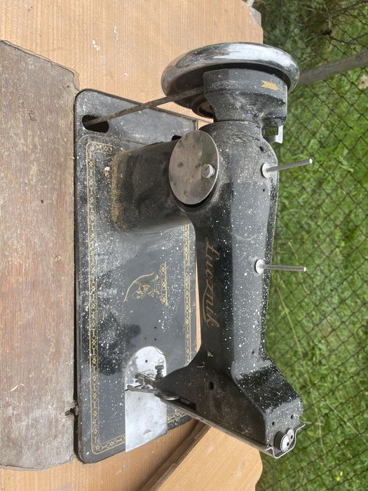 Maszyna do szycia łuczniki