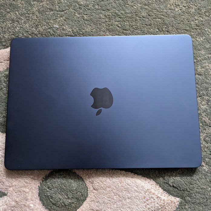 Macbook Air 13 M4 16/256 Midnight
