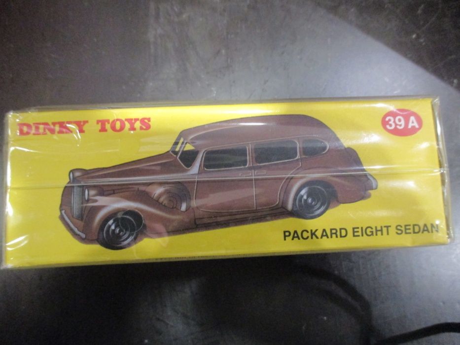 Diversas Miniaturas 1/43 da Dinky Toys