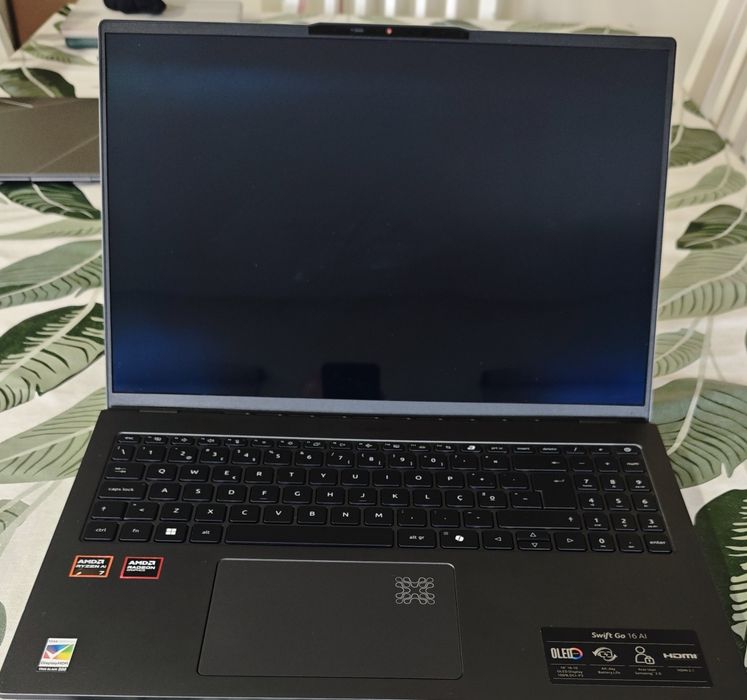 Portátil Acer Swift 16 AI - C/ GARANTIA