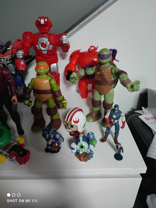 brinquedos em bom estado