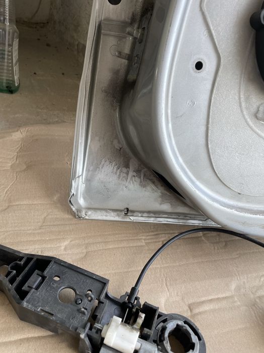 Задня права дверка Renault Clio 3 двері Рено Кліо хетчбек 2005-2012