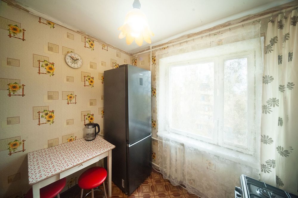 Квартира подобово.Світло не вимикається! 9-та лікарня. Правий берег