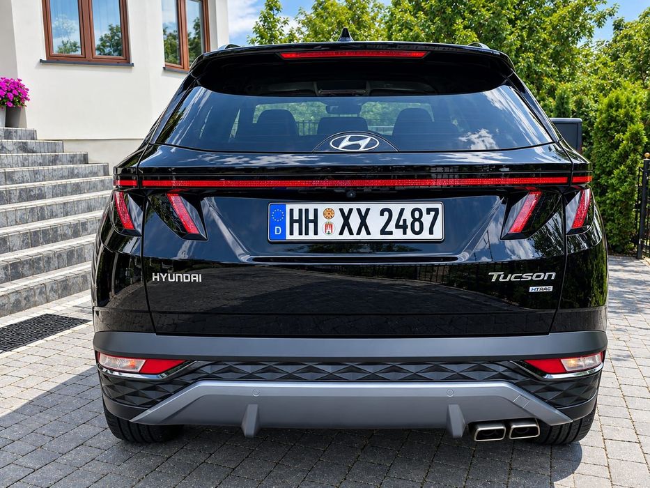Hyundai Tucson 4x4 benzyna hybryda automat tylko45 tys km
