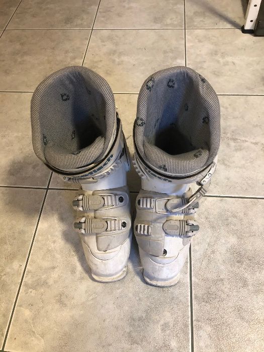 buty narciarskie zjazdowe białe damskie Koflach