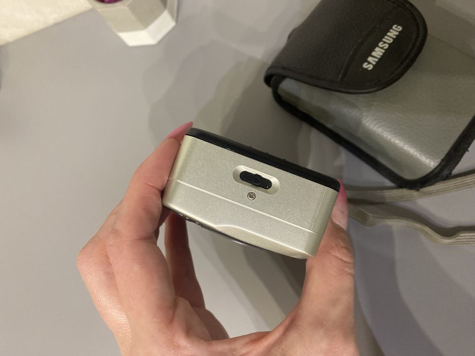 Фотоапарат плівочний Samsung з чохлом