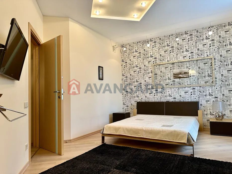 Простора елітна квартира 154 м² у парковій зоні Погулянки
