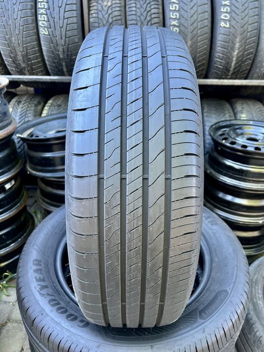 215/60r17 Goodyear EfficientGrip 2 SUV стан нових Німеччина 2024рік/Шини/Колеса/Склад