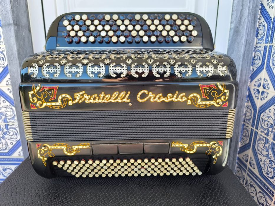 Acordeão Fratelli crosio