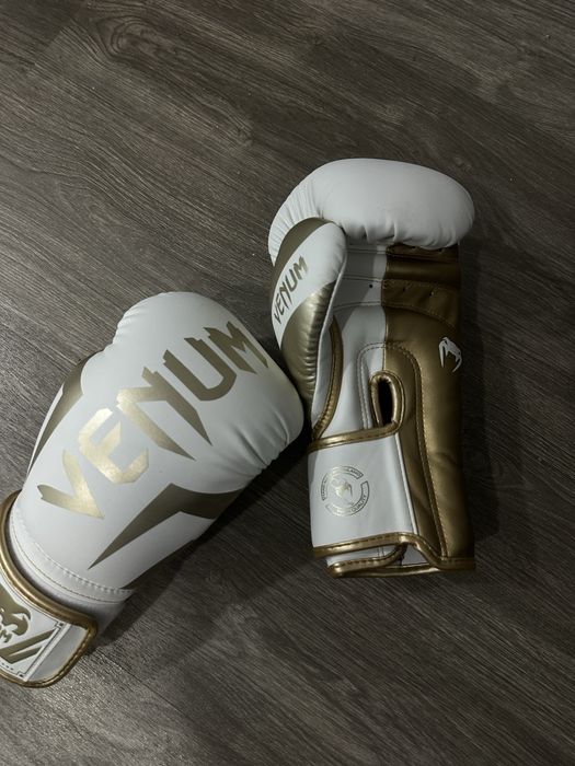 Luvas Venum 10oz