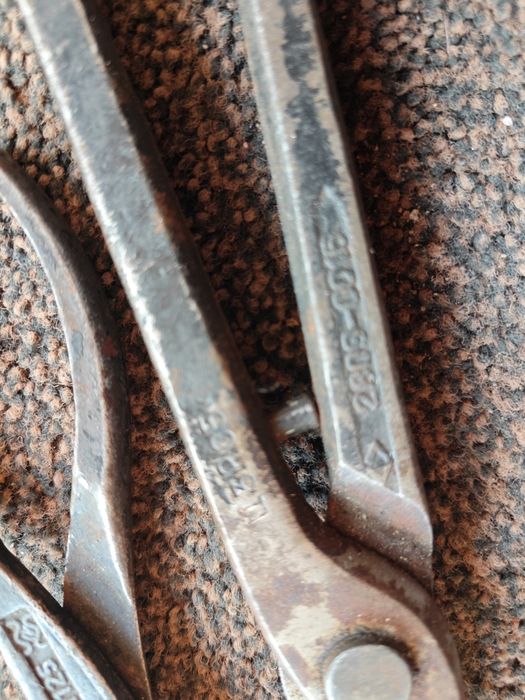 Narzędzia ręczne sygnowane